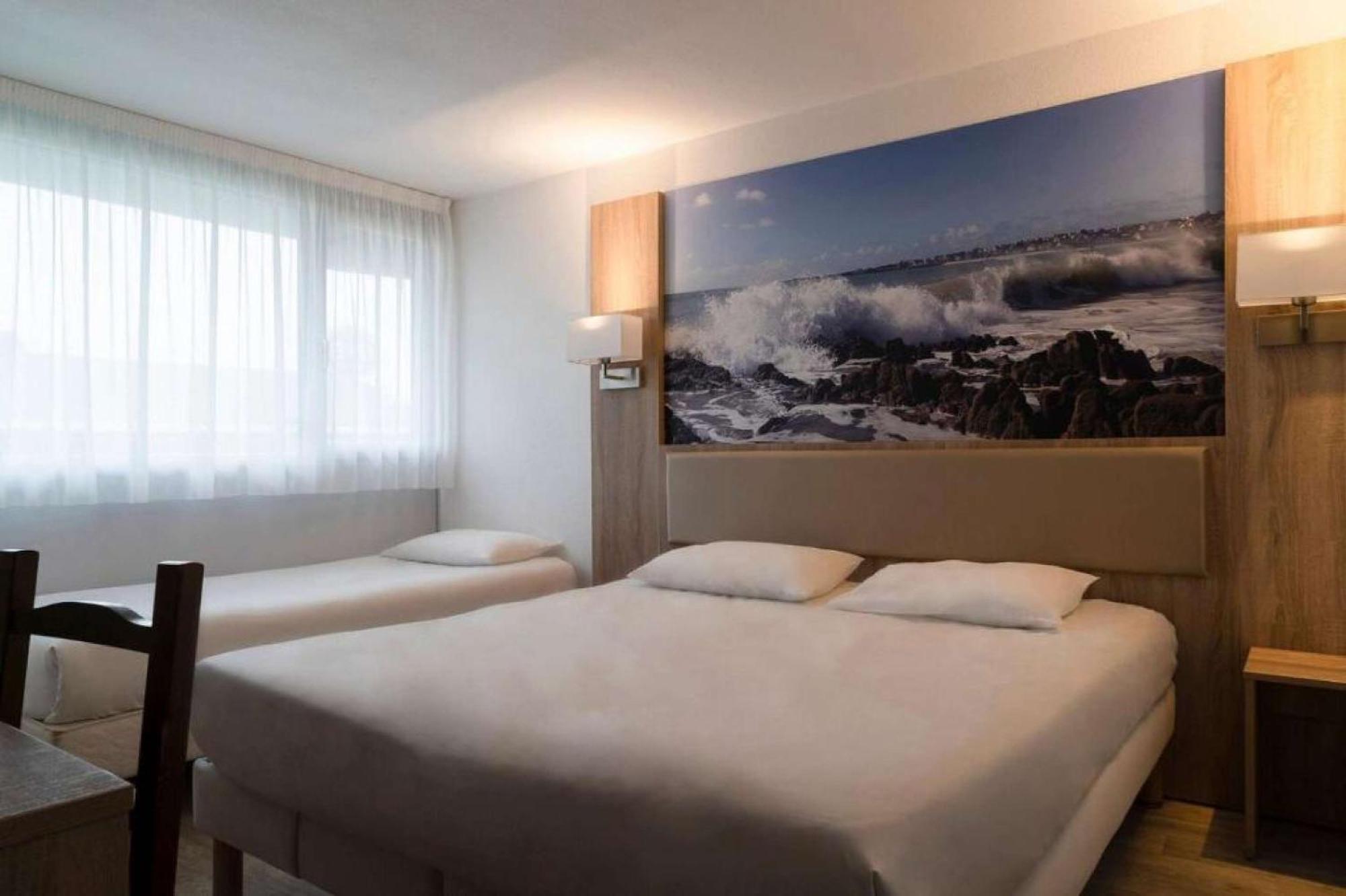 Brit Hotel Confort Morlaix 圣马丁德斯查 外观 照片