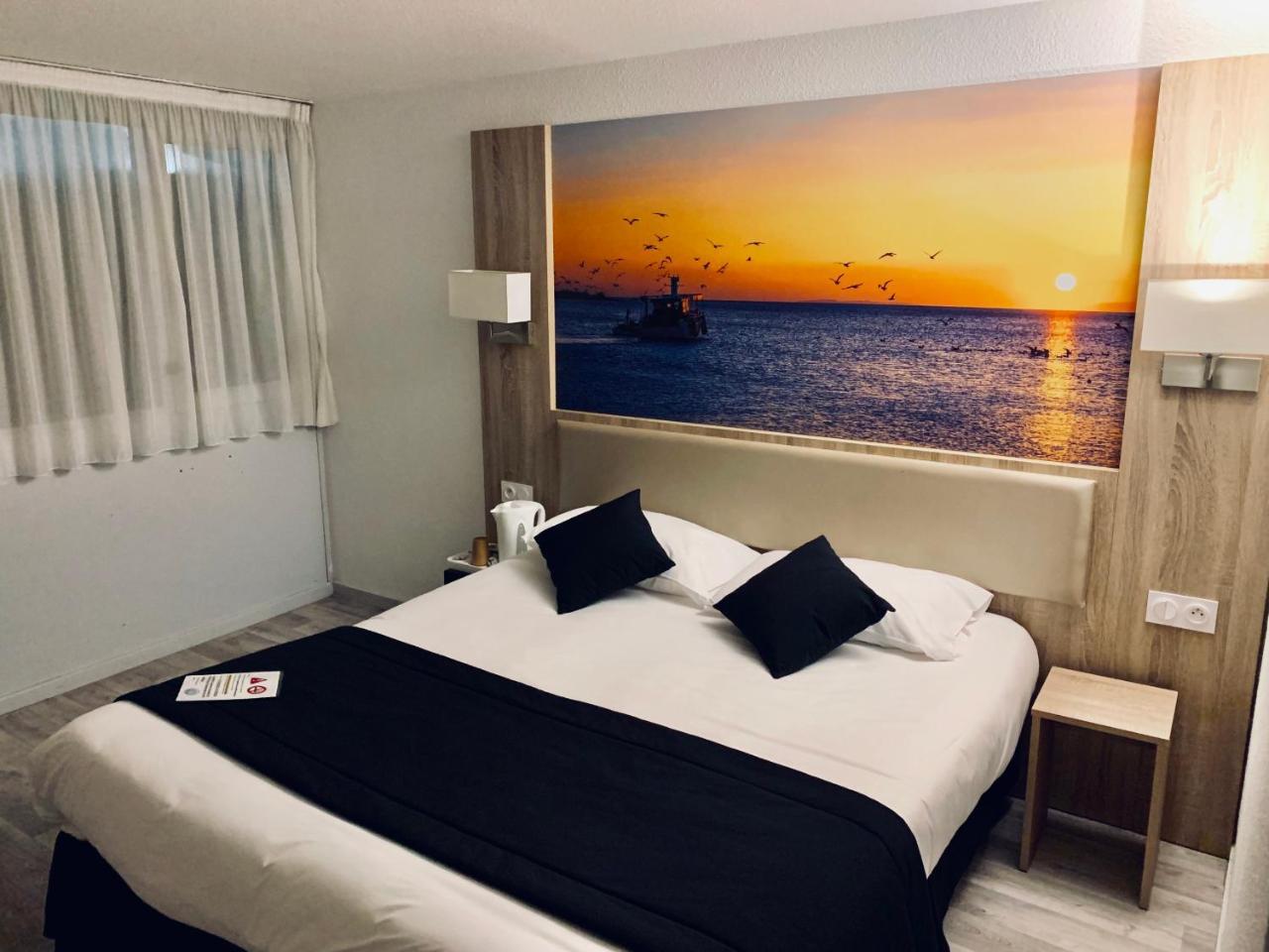 Brit Hotel Confort Morlaix 圣马丁德斯查 外观 照片